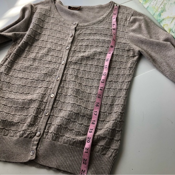 Xmyiteli Women's Cream Knit  Cardigan Cashmere Blend Button Down Casual Size S/M - Picture 9 of 12